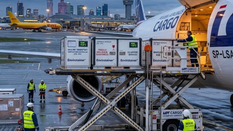 GEODIS Expands Pharmaceutical Logistics in Poland: Securing Dual GDP and IATA CEIV Pharma Certifications