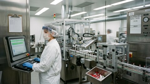 Irish Pharma Export Volatility: Navigating the Post-Tariff Stockpiling Corrections of 2026